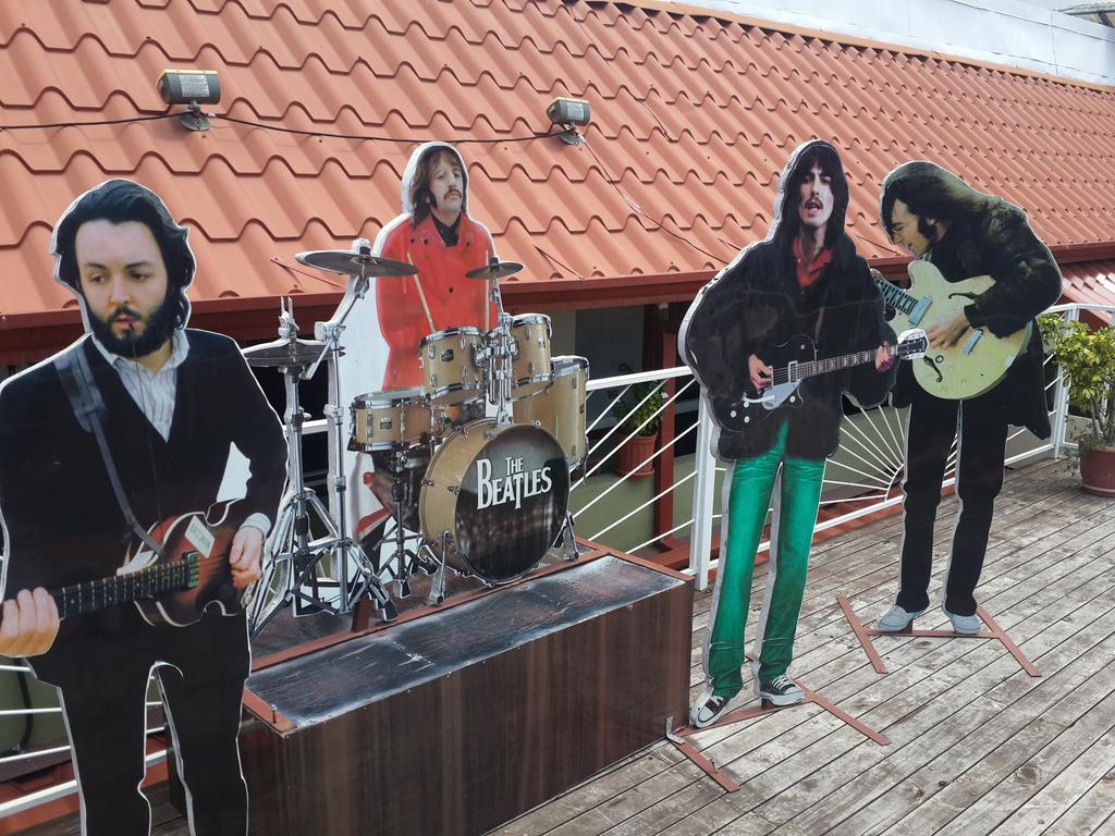 Cadillac Rock Beach Hotel 자코 외부 사진